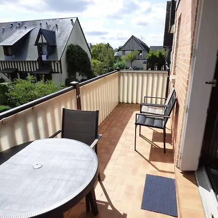 Escapade Marine-proche Plage Apartamento Cabourg